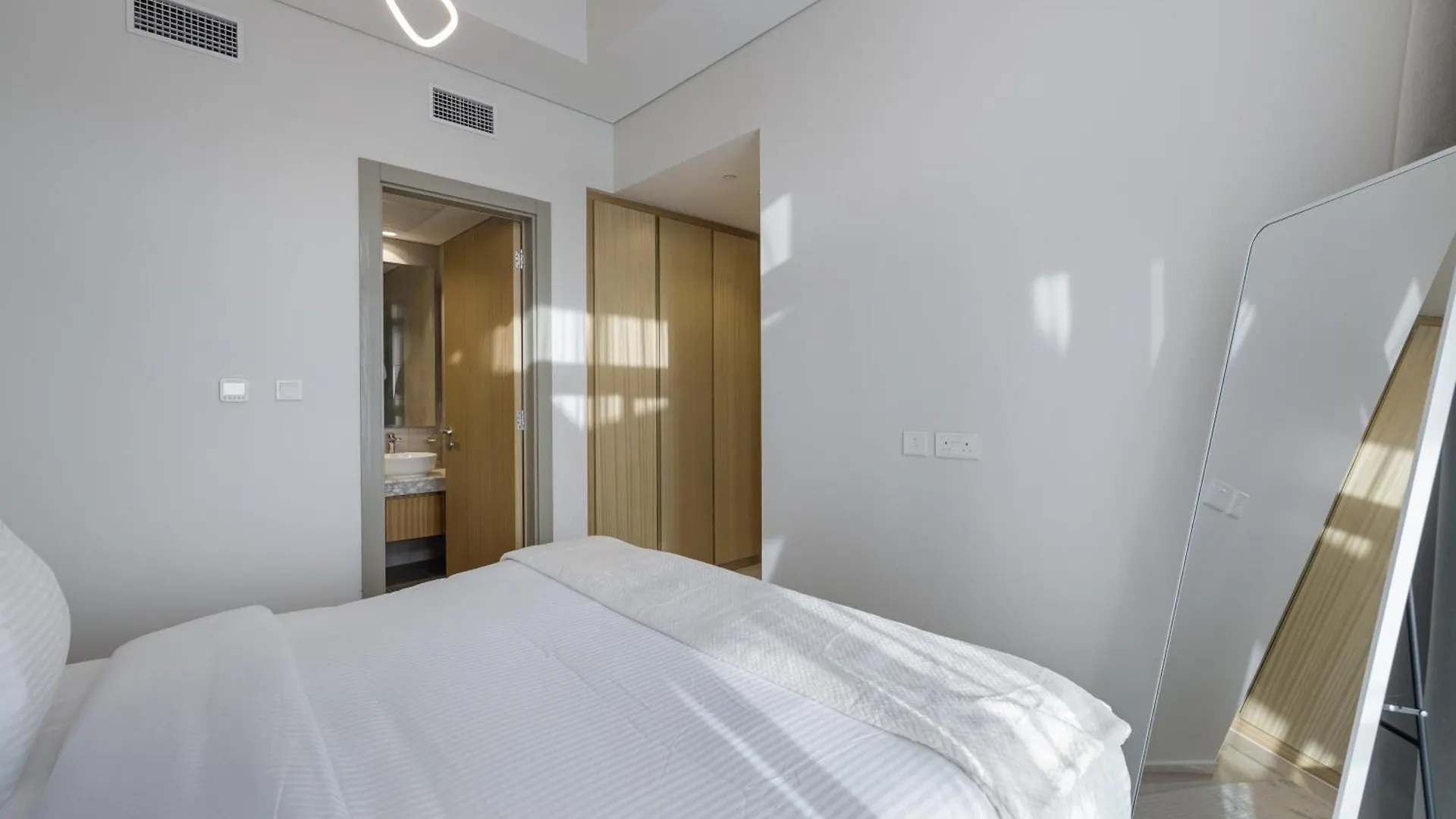 Aliving Luxury Furnished 2Br Apartment Business Bay Verenigde Arabische Emiraten